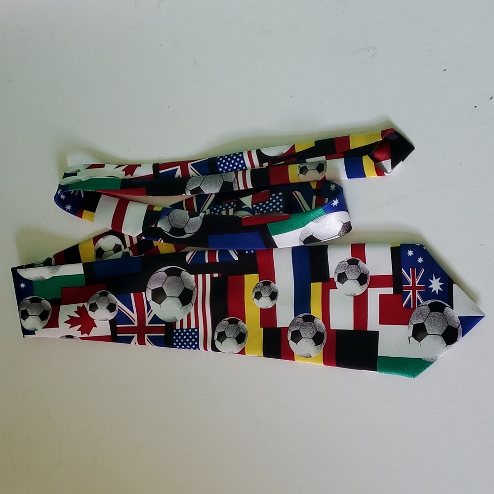 Pascal men's world Soccer ⚽️ tie